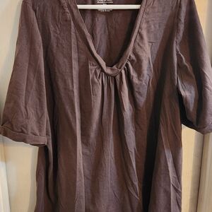 2 Women's Brown V-Neck Top